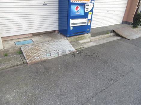 正面玄関
