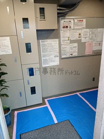 EV前エントランス