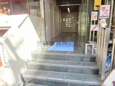 正面玄関