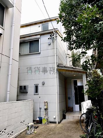 メゾンLEEの外観写真