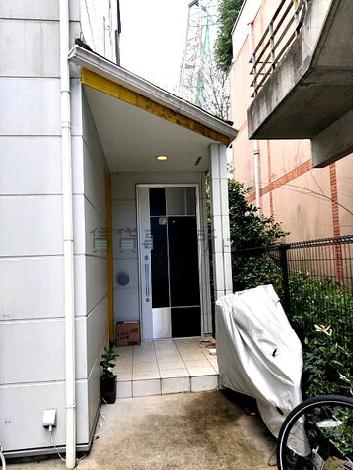 正面玄関