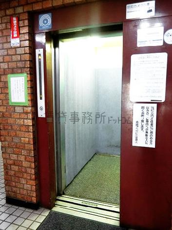 エレベーター