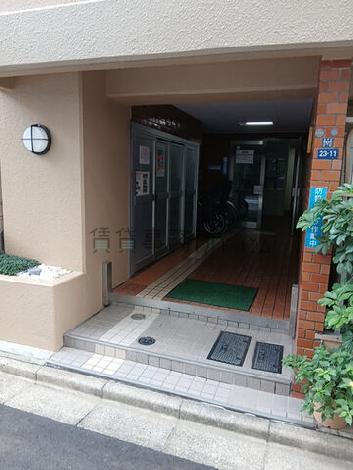 正面玄関