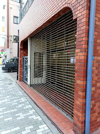 正面玄関