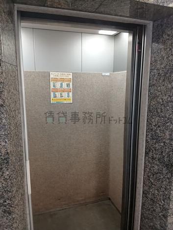 エレベーター