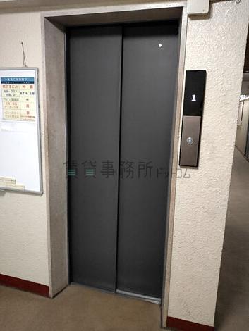 エレベーター