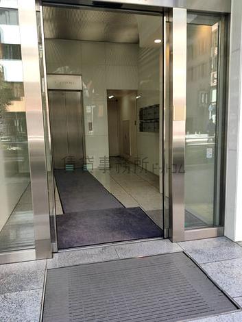正面玄関