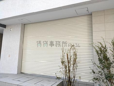 正面玄関