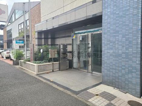 正面玄関