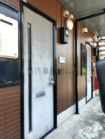 正面玄関