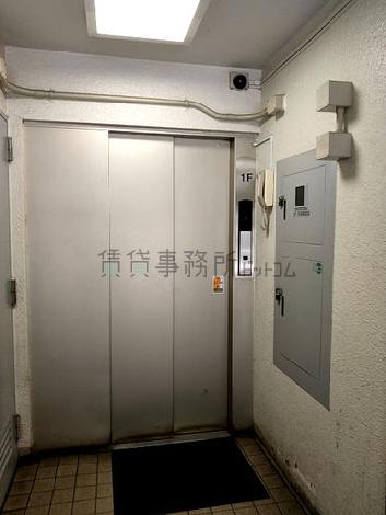エレベーター