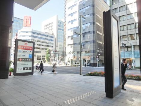 正面玄関
