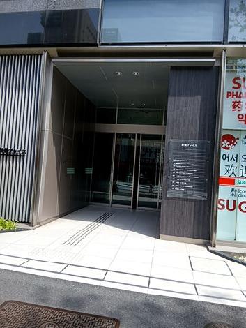 正面玄関