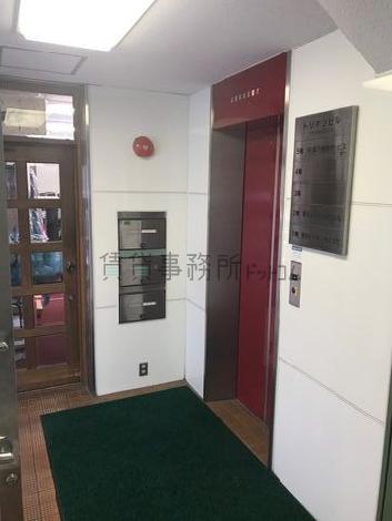 正面玄関