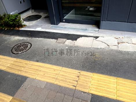 正面玄関