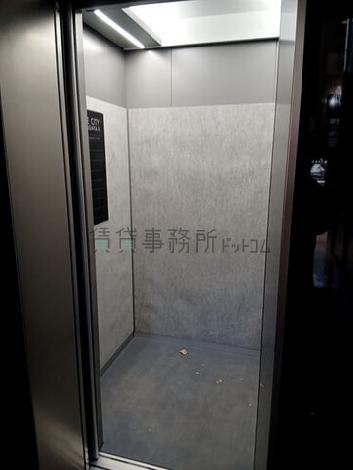 エレベーター