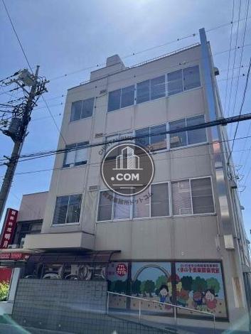 秀宝ビルの外観写真