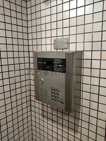 インターホン