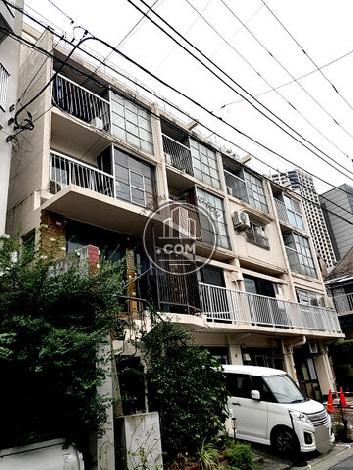 大蔵マンションの外観写真