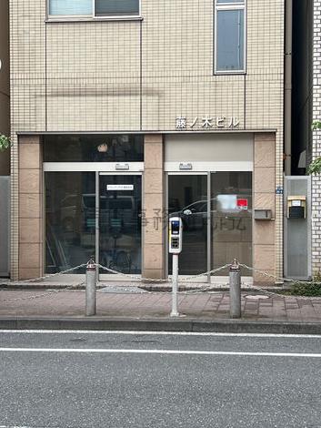 正面玄関