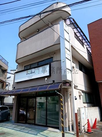 日の基ビルの外観写真