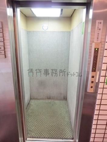 エレベーター