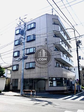 スリーバンブー 外観写真