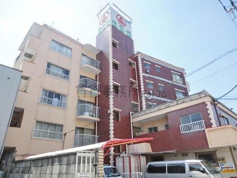 重厚感の感じられる建物