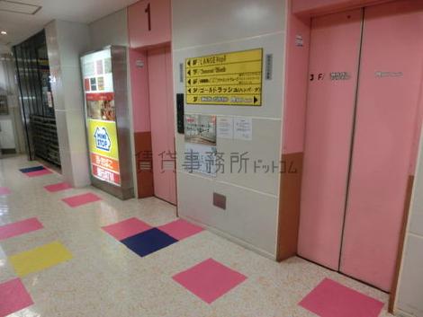 エレベーター
