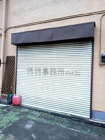 正面玄関