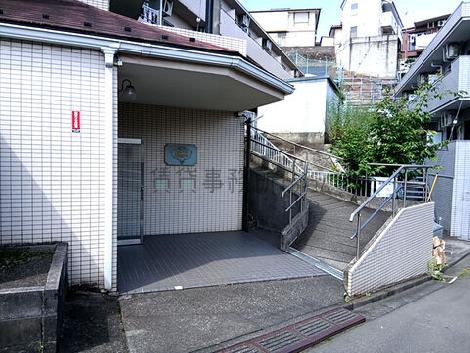 正面玄関