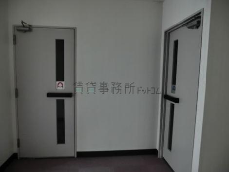 共有部分にもトイレがございます