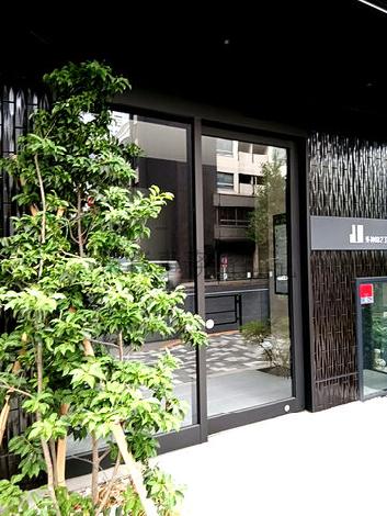 正面玄関
