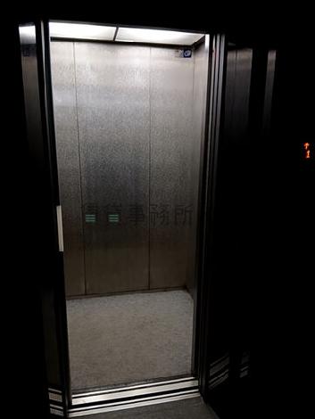 エレベーター