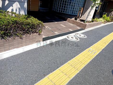 正面玄関