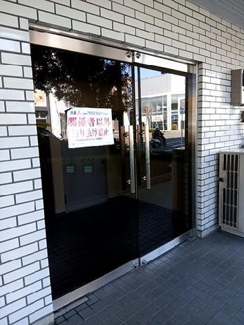 正面玄関