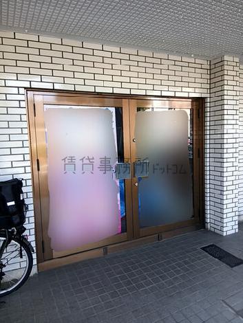 正面玄関