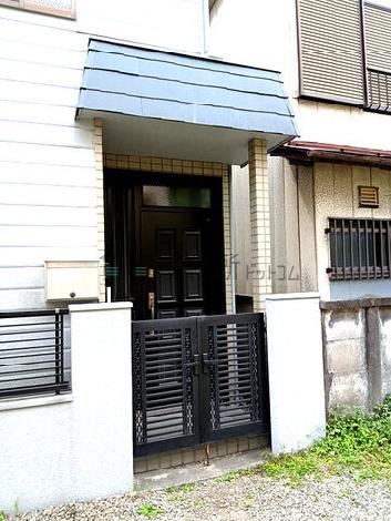 正面玄関