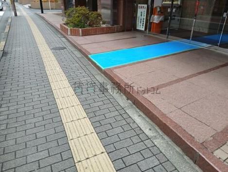 正面玄関