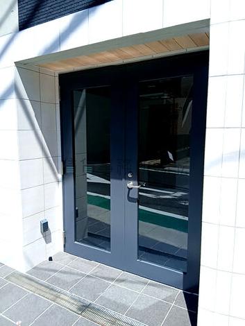 正面玄関