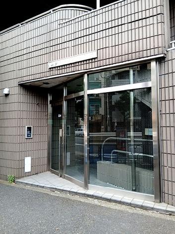 正面玄関
