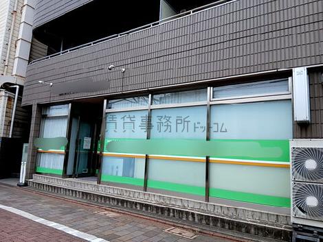 正面玄関