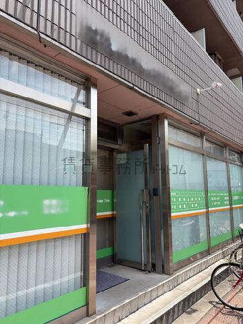 正面玄関