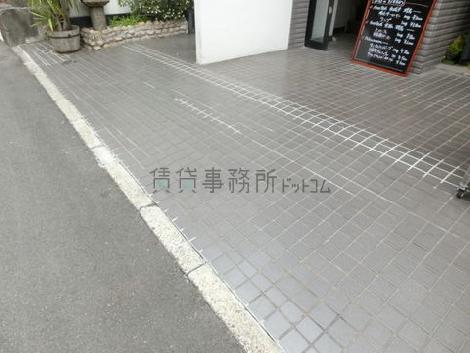 正面玄関