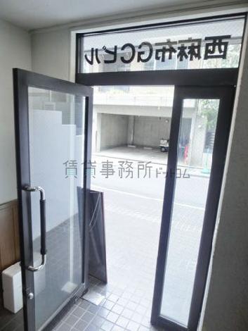 正面玄関