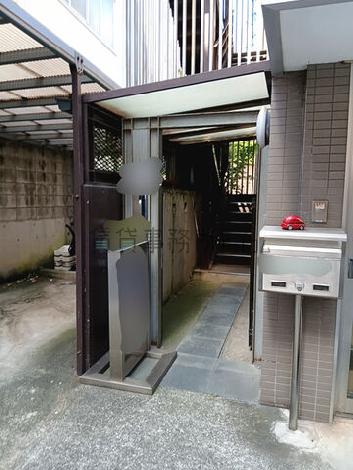 正面玄関