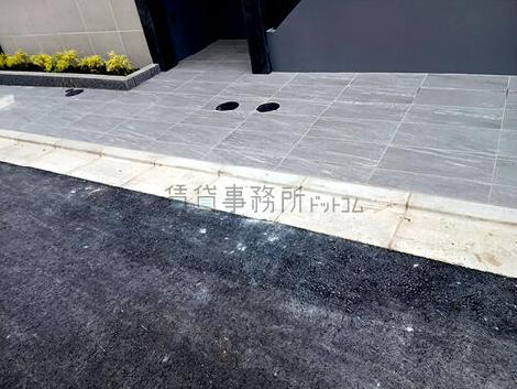 正面玄関