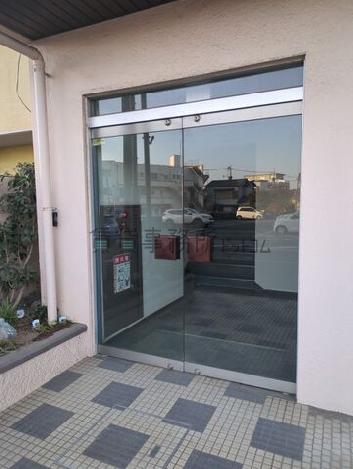 正面玄関