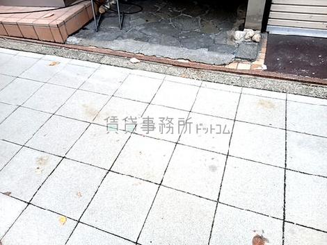 正面玄関