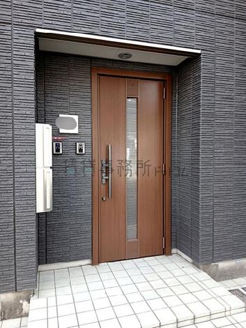 正面玄関